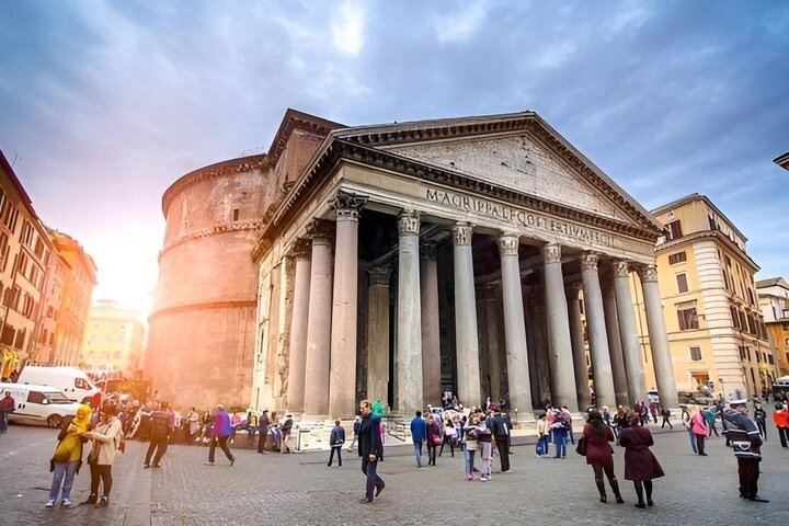 Private Walking Tour, Tailor-Made, with Gelato & Expert Guide