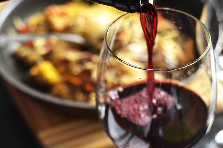 Private Wine Tasting in Rome with Delectable Meats and Cheeses