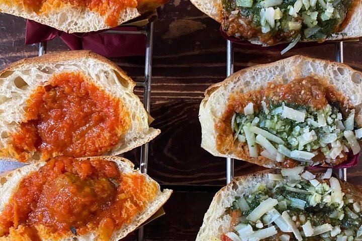 Rome: 5* Trastevere Luxury Food tour with Free-Flowing Fine Wine