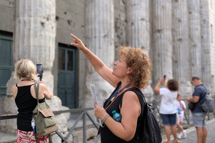 Rome at Sunset Walking Tour: Navona, Pantheon, Trevi & More