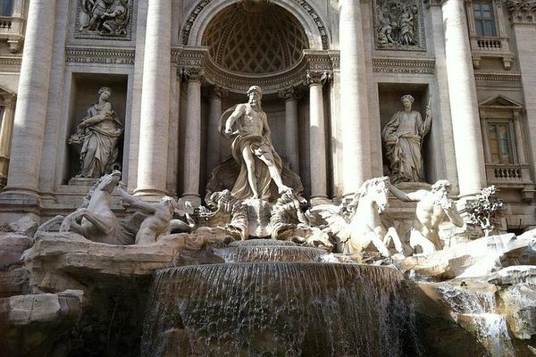 Baroque Rome: Fountains, Squares and a Meal to Finish