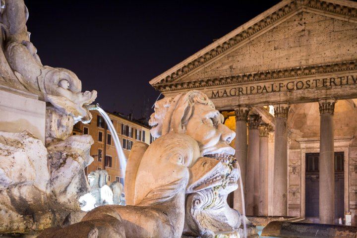 Rome by Night Walking Tour - Legends & Criminal Stories