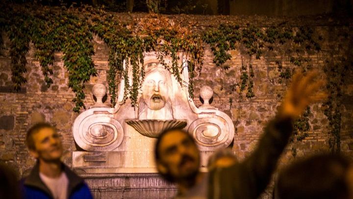 Rome by Night Walking Tour - Legends & Criminal Stories