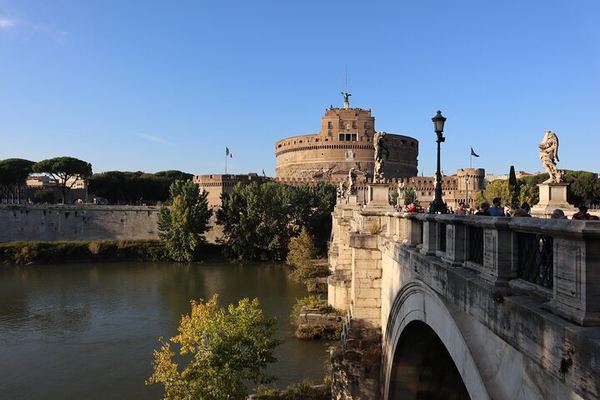 Castel Sant'Angelo Express: Straight Up to the Terrace
