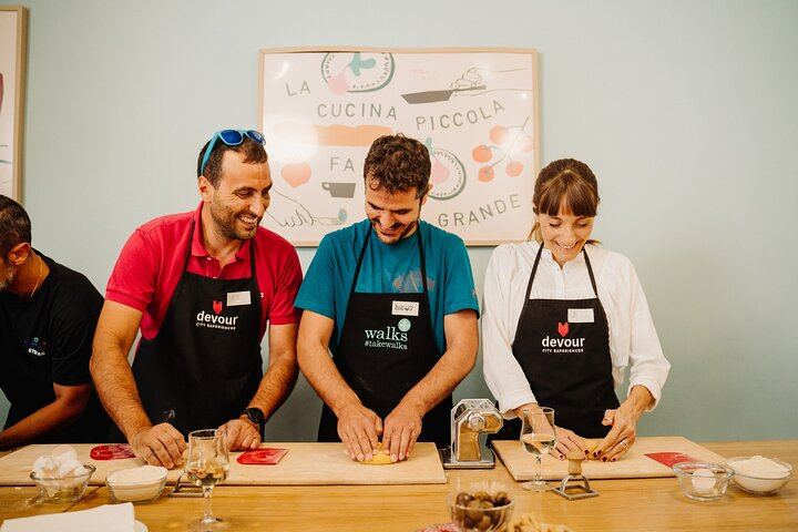 Rome Cooking Class: Make Pasta, Dine & Drink Wine With Local Chef