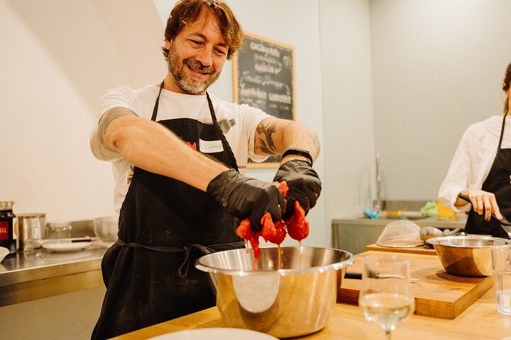 Rome Cooking Class: Make Pasta, Dine & Drink Wine With Local Chef