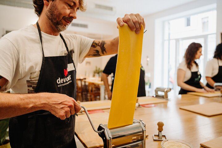 Rome Cooking Class: Make Pasta, Dine & Drink Wine With Local Chef