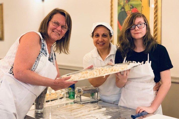 Rome Cooking: TRASTEVERE Pasta & Tiramisu Making, Fine Wine
