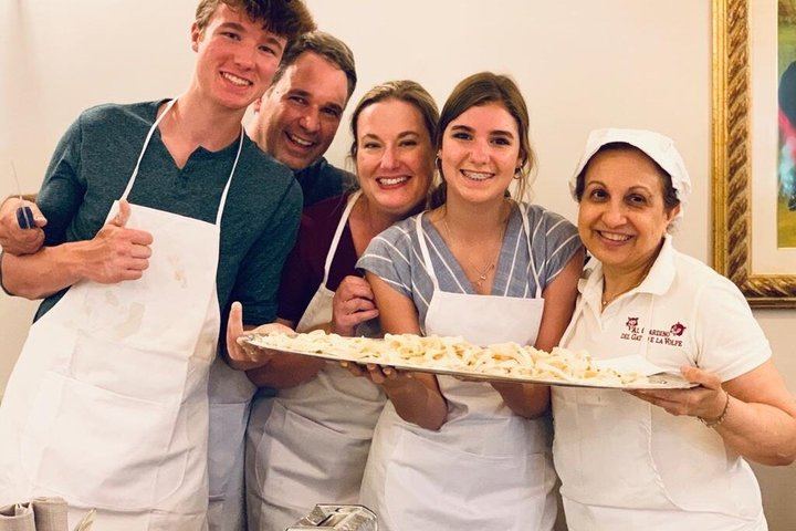 Rome Cooking: TRASTEVERE Pasta & Tiramisu Making, Fine Wine