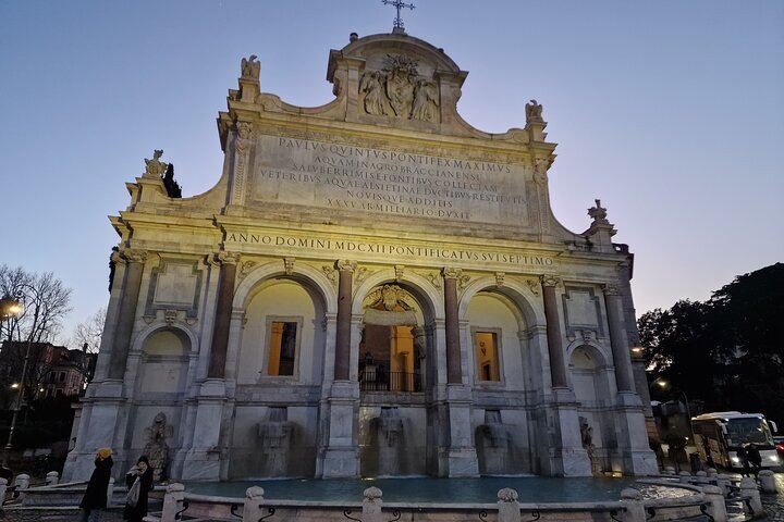 Rome Highlights: Panoramic Driving & Walking Tour