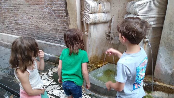 Rome Highlights Private Tour for Kids & Families w Trevi Pantheon