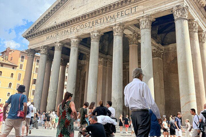 Rome: Pantheon Entry Experience with Digital Audio Guide
