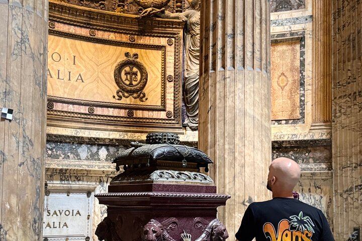 Rome: Pantheon Entry Experience with Digital Audio Guide