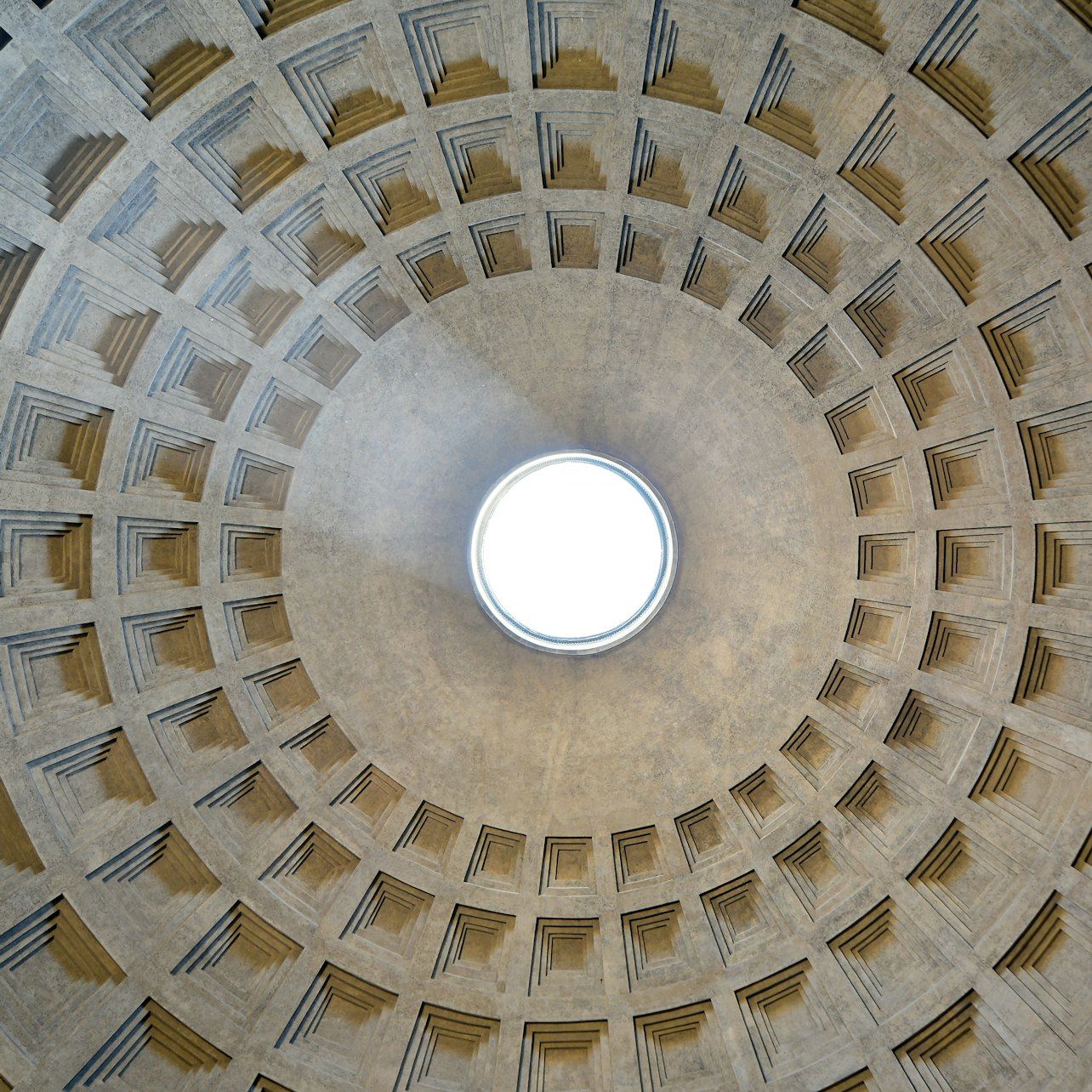 Pantheon Fast-Track Ticket with the Official Audio Guide and Film Clips