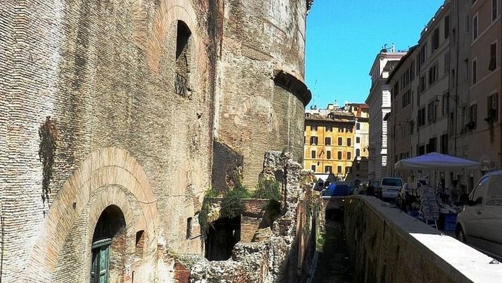 Rome Pantheon Ticket with Audio & Optional Neptune Basilica Tour