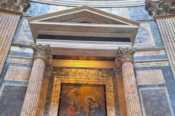 Rome Pantheon Ticket with Audio & Optional Neptune Basilica Tour