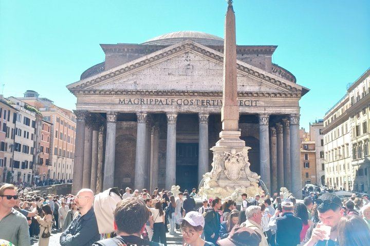 Rome Pantheon Tour with Audio Guide Tour