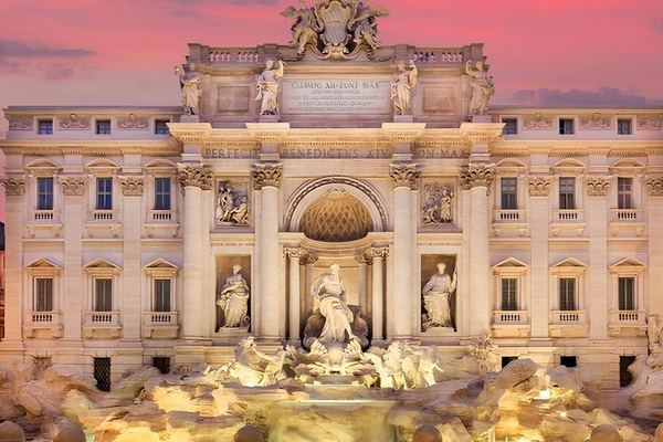 Rome Guided Walk with Pantheon Fast-Track and the Trevi Paid Area
