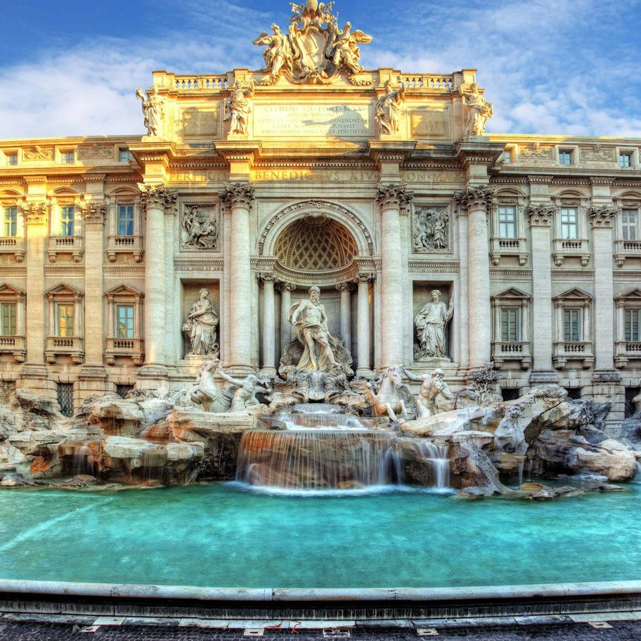 Rome Guided Walk with Pantheon Fast-Track and the Trevi Paid Area