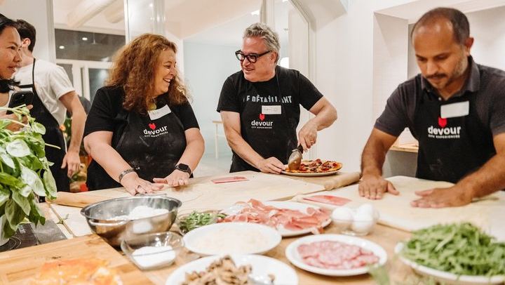 Rome Pizza & Tiramisù Cooking Class with Unlimited Wine