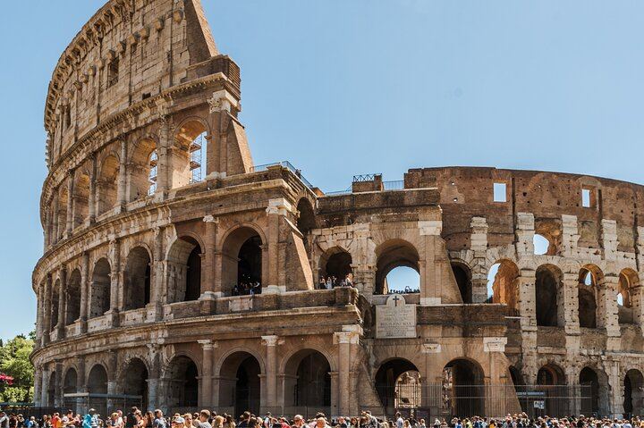 Rome Private Custom Tour with a Local, Highlights & Hidden Gems