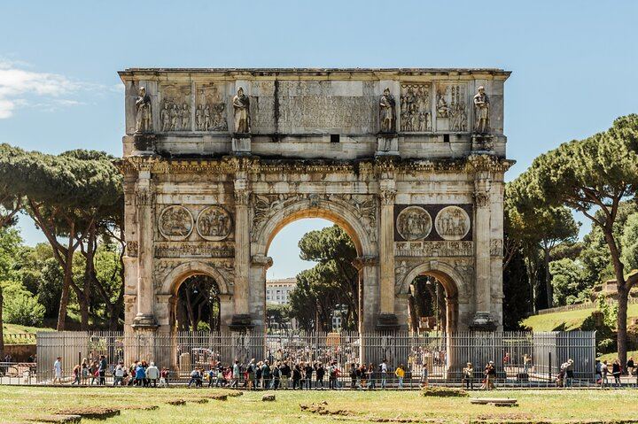 Rome Private Custom Tour with a Local, Highlights & Hidden Gems