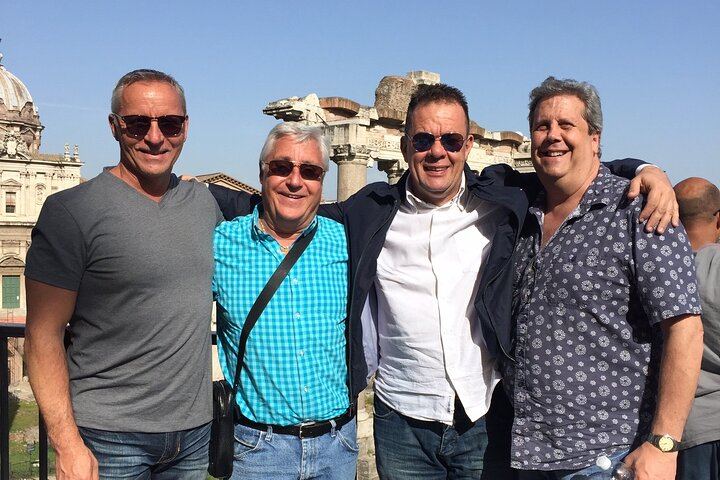 Rome private tour,half day with local driver- Highlights of Rome