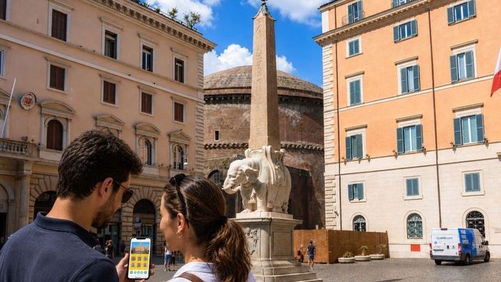 Rome Scavenger Hunt & Highlights Self-Guided Walking Tour