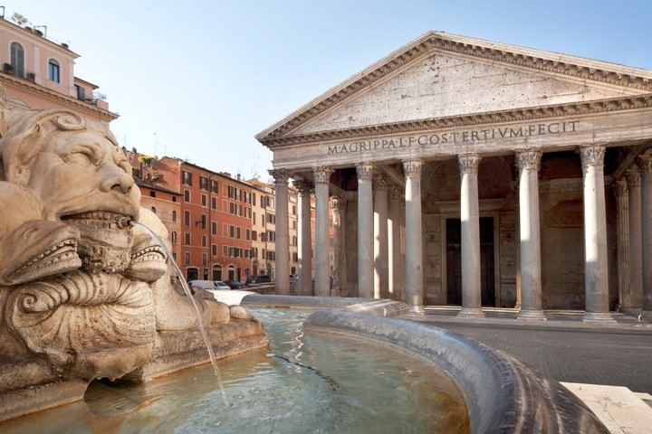 Rome Scavenger Hunt & Highlights Self-Guided Walking Tour