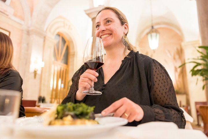 Rome: Somm-Led Fine Italian Wine & Dinner in a Renaissance Palace