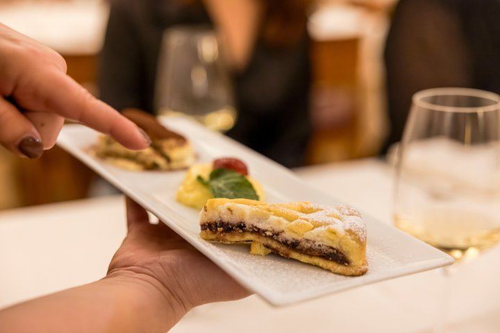 Rome: Somm-Led Fine Italian Wine & Dinner in a Renaissance Palace