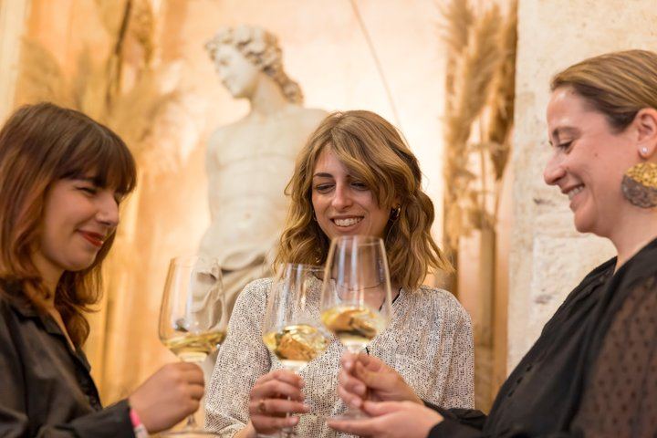 Rome: Somm-Led Fine Italian Wine & Dinner in a Renaissance Palace