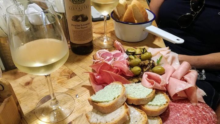 Rome: Trastevere Food Tour Wine Tasting and Local Expert Guide