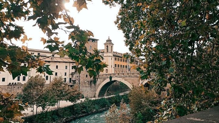 Rome: Trastevere Food Tour Wine Tasting and Local Expert Guide