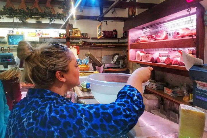 Rome: Trastevere Food Tour Wine Tasting and Local Expert Guide