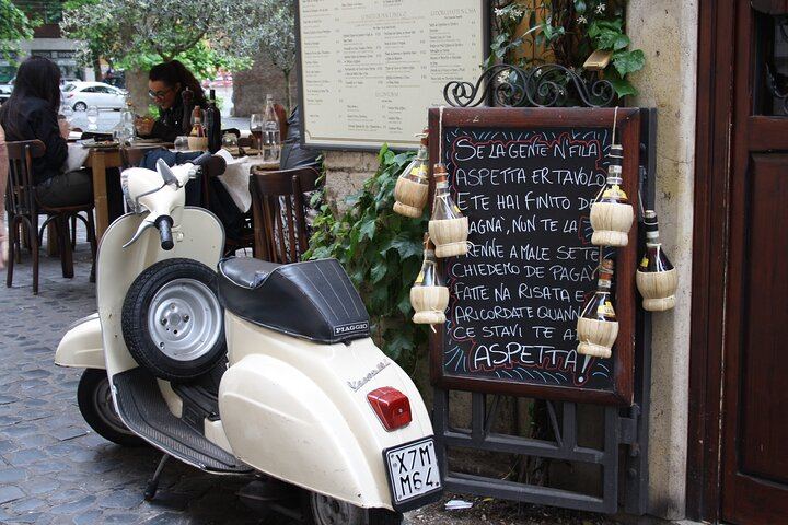 Rome: Trastevere Food Tour Wine Tasting and Local Expert Guide