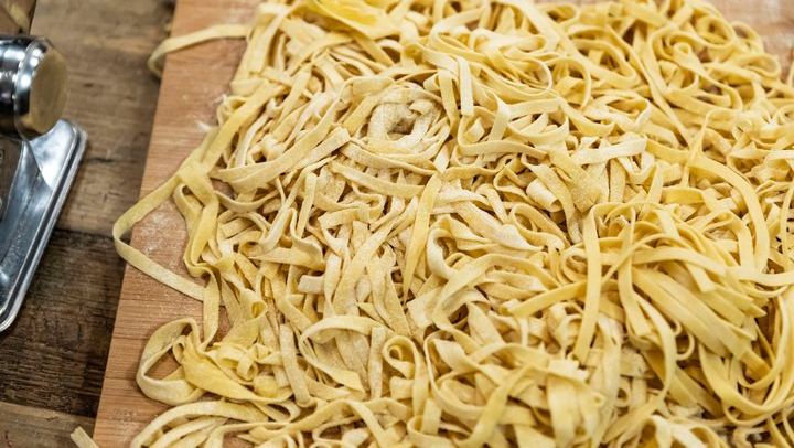 Rome Trastevere Pasta Making Class & Food Tour with Eating Europe