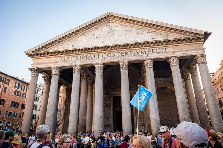 Rome Walking Tour with Pantheon, Trevi Fountain & Spanish Steps