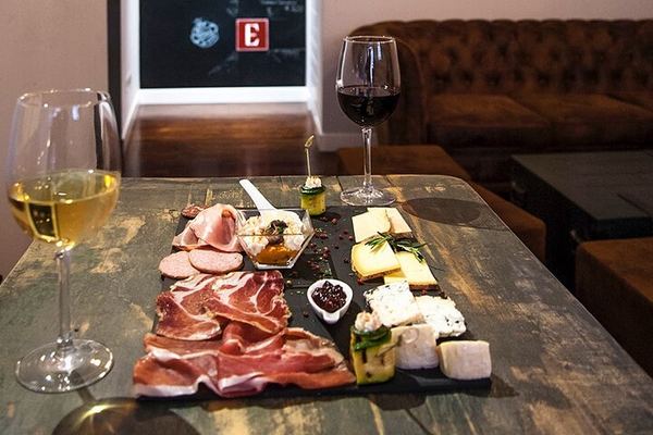 Learn to Pick the Wine Yourself: A Trastevere Tasting