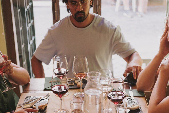 Rome: Wine Tasting in Trastevere with Food and Gelato