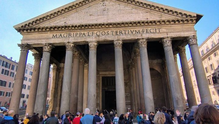 Rome:Pantheon Entry Ticket with Hosted Experience and Audio Guide