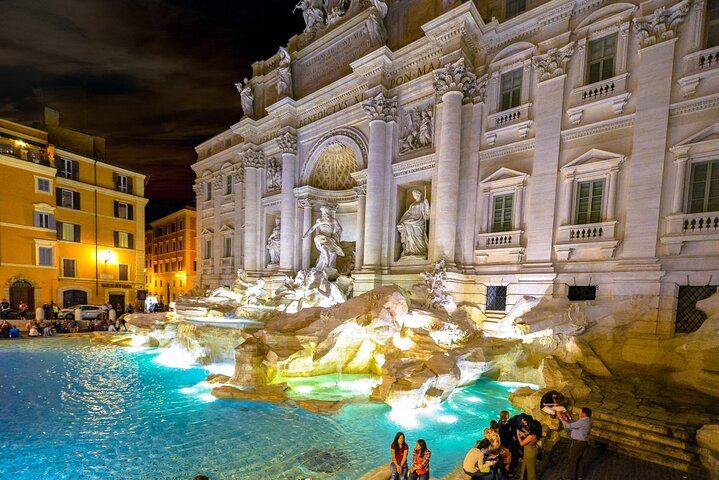 Rome's Twilight Charm: Private Night Tour with Personal Driver