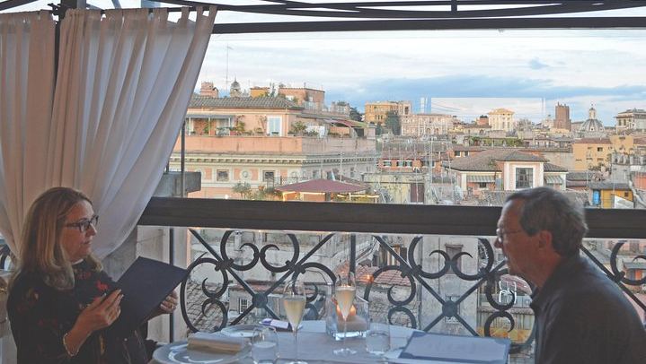 Rooftops of Rome by Night Food Tour with Dinner, Cocktails & Guided Sightseeing