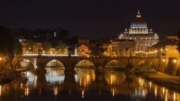 Saint Peter and the bridge of Angels