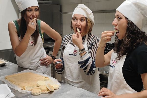 Bake Your Own Savoiardi: A Tiramisu and Gelato Class