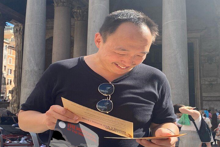 Self-Guided mystery walk outside the Pantheon, Rome
