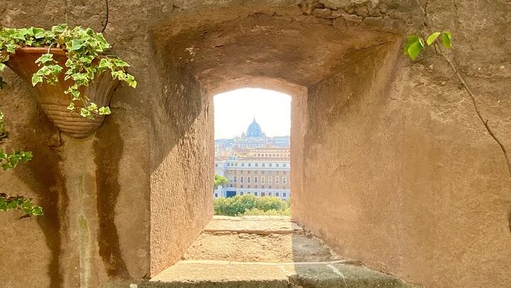 Skip-the-Line Shared or Private Guided Tour of Castel Sant'Angelo