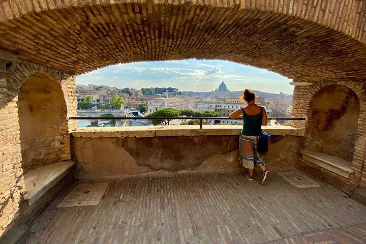 Skip-the-Line Shared or Private Guided Tour of Castel Sant'Angelo
