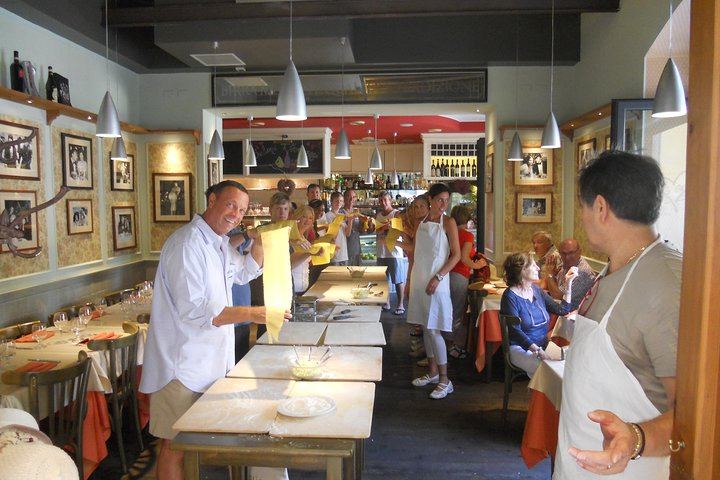 Small Group Cooking Lesson in Rome