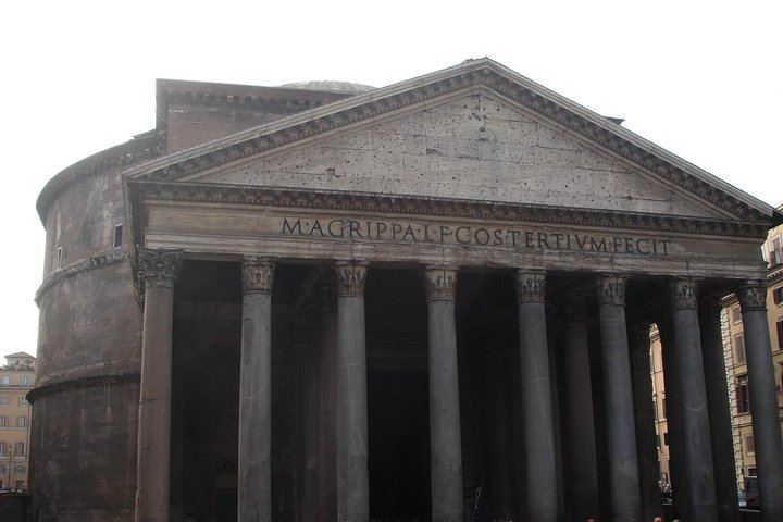 Spanish steps Trevi fountain Pantheon Navona Angel Castle